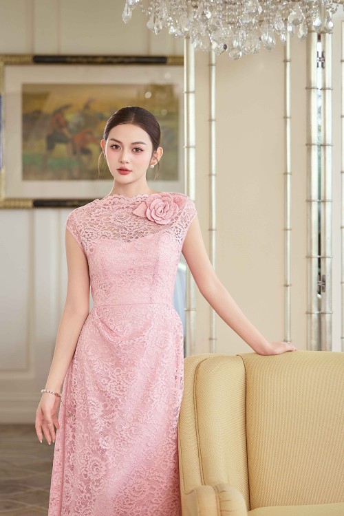Sixdo Pink Lace Sarong Dress With Flower